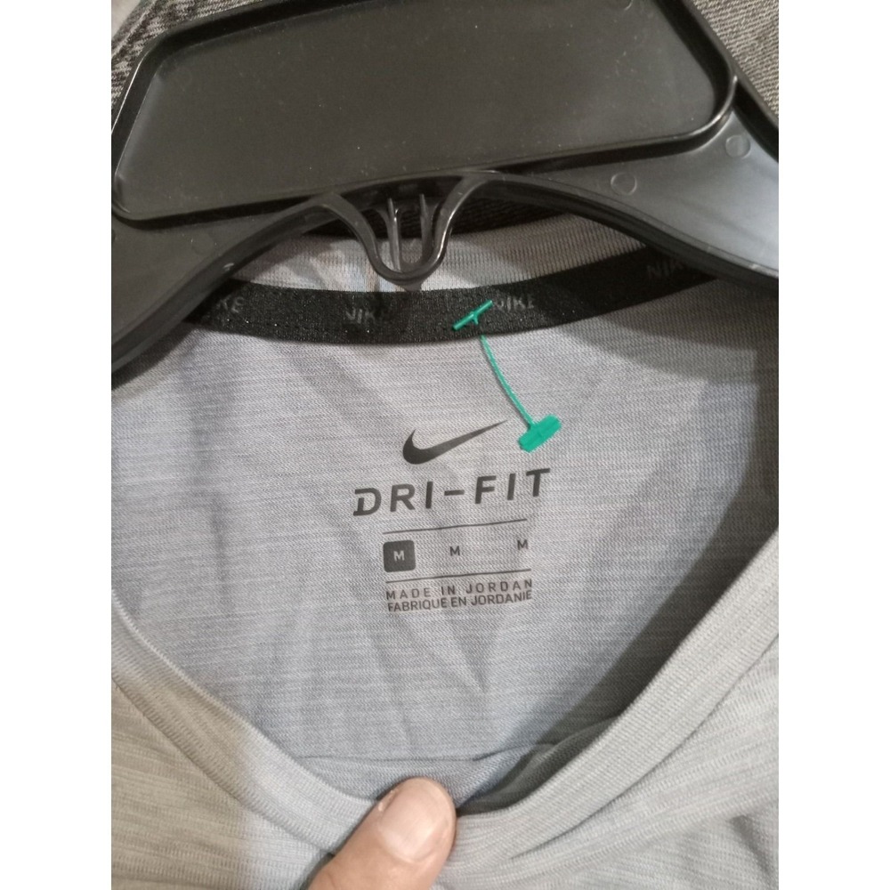 Nike Dri-FIT Mens Training Shirt Gray Heather Short Sleeve Tee 832835-043 Size M - Picture 3 of 7